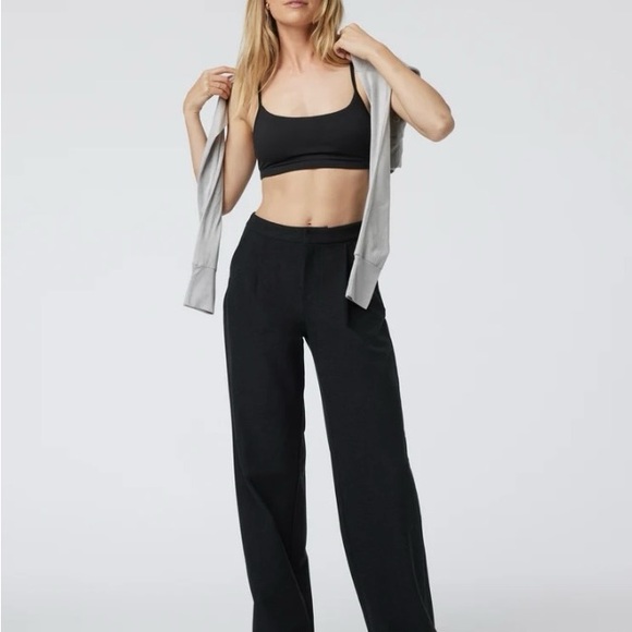 Vuori Black Wide-Leg Pants - Picture 2 of 4